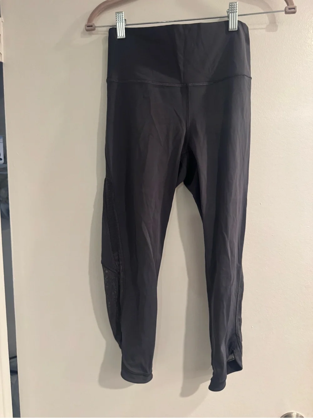 lululemon Athletica Gray High Rise Mesh Polka Dot Pocket Leggings Size 6